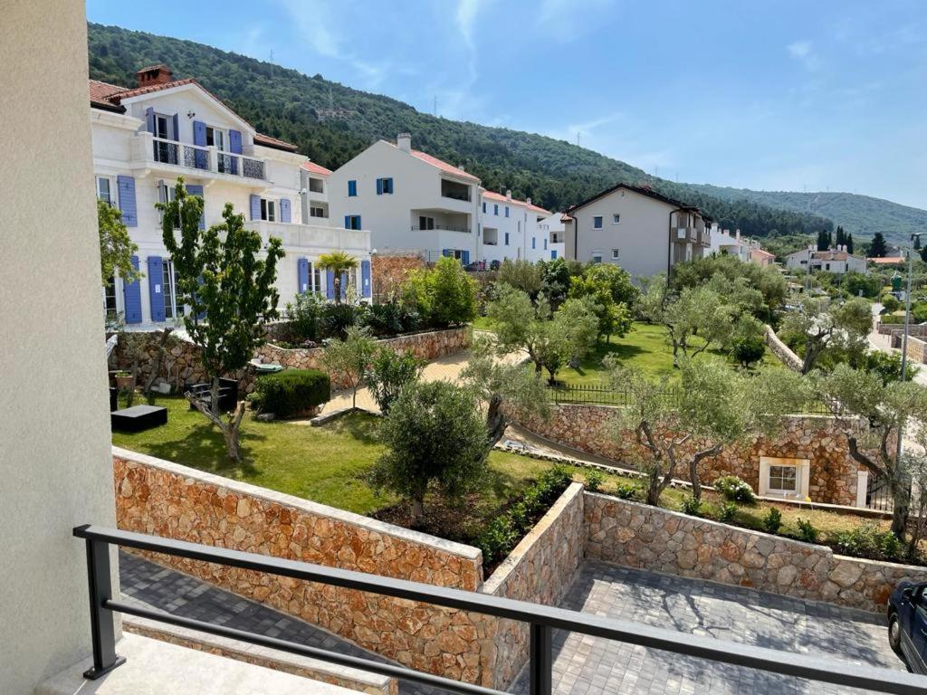 Sea&City View Luxury Apartment Cres Kültér fotó